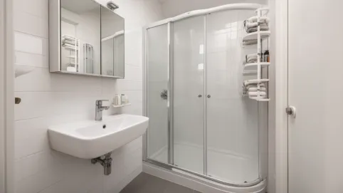 Mała łazienka w bloku 2m2